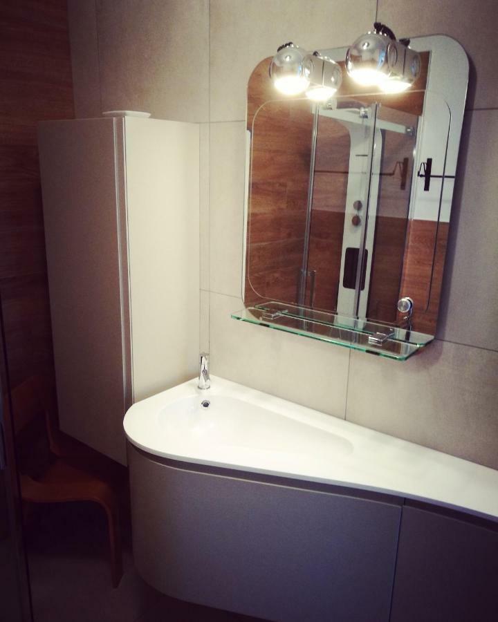 Bellavista Eremitaggio Apartment Тори дел Бенако Екстериор снимка