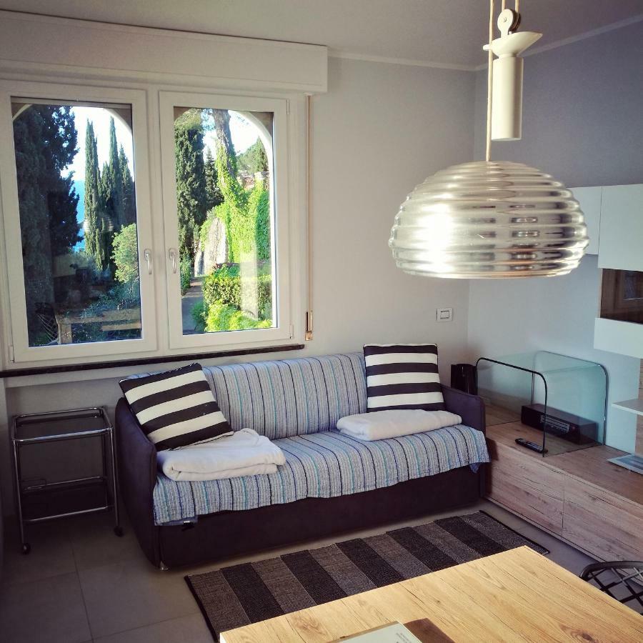 Bellavista Eremitaggio Apartment Тори дел Бенако Екстериор снимка