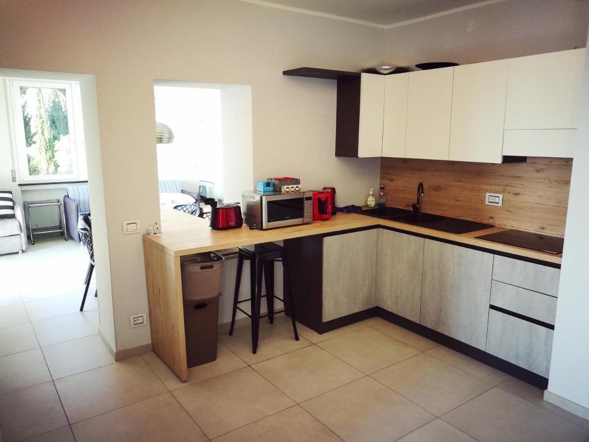 Bellavista Eremitaggio Apartment Тори дел Бенако Екстериор снимка